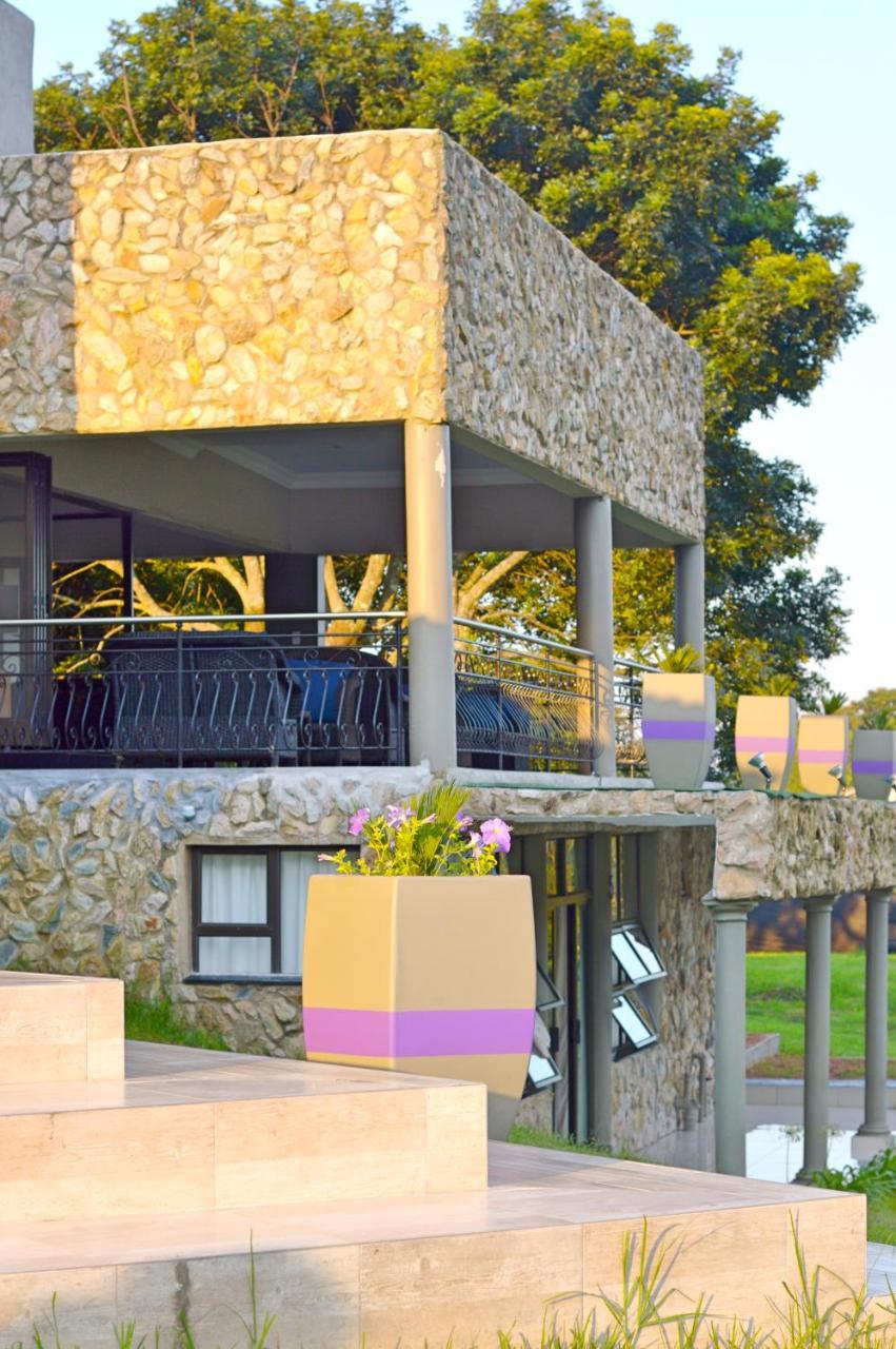 מבאבאנה Rehoboth Mountain Suites מראה חיצוני תמונה