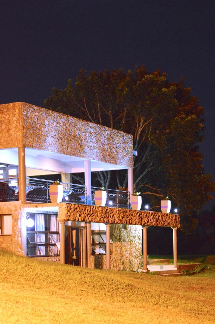 מבאבאנה Rehoboth Mountain Suites מראה חיצוני תמונה