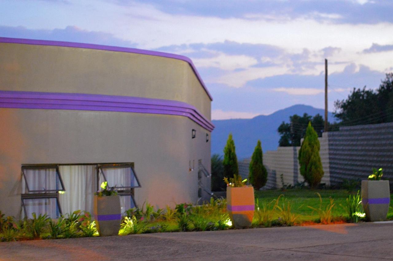 מבאבאנה Rehoboth Mountain Suites מראה חיצוני תמונה